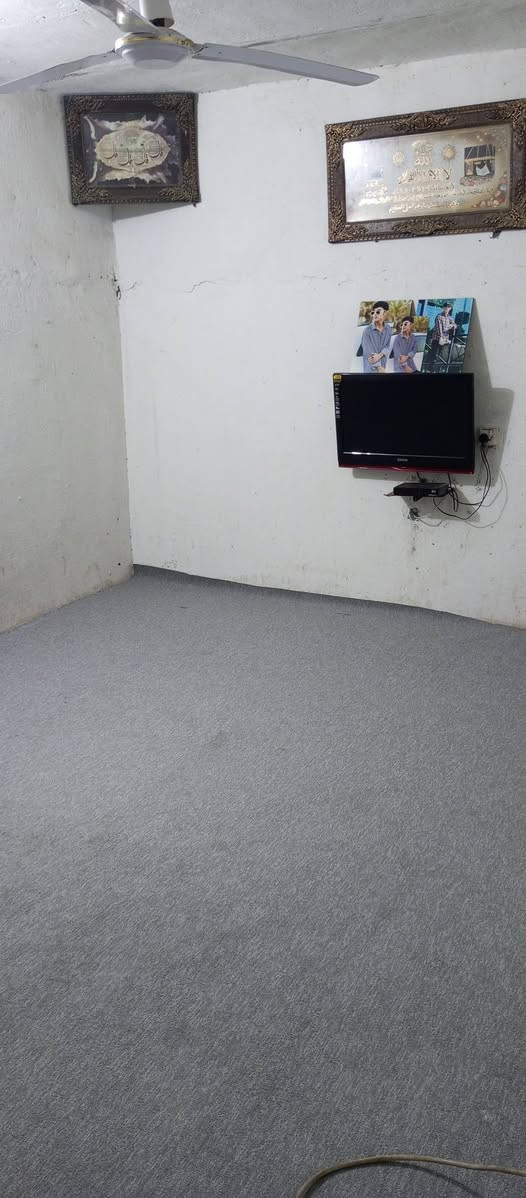 بيت تجاوز مكانه العوفيه خلف سوق العوفيه بيت نضيف مساحه 170مترالستفساربلخاص ورقمي ***********
