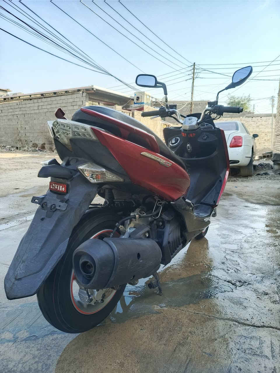 السلام عليكم ماجسته اس دراجه كامله صافيه 
نقص تريشه يسره وبيها صوت فيلس مستعجل كلش ع بيعتها 
السعر 750 وبيها مجال 
***********
