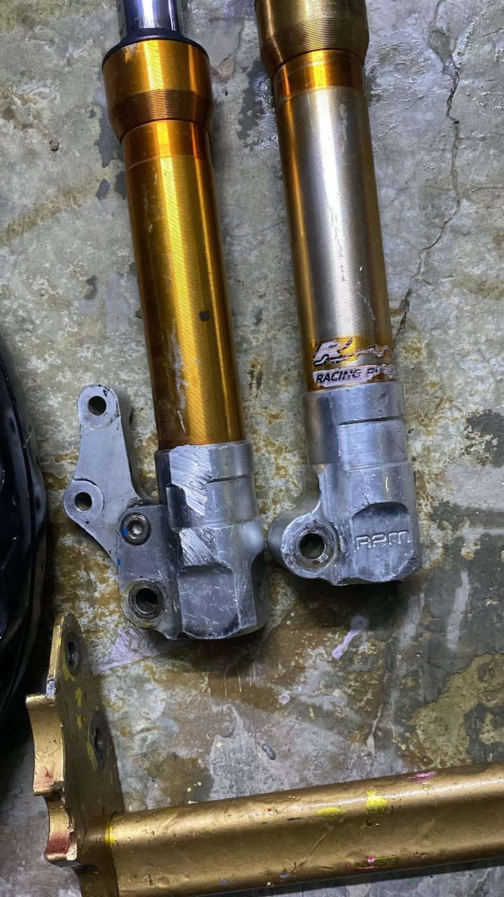 سلام عليكم غراض ماكس للبيع كلمن و سعره تواصل وساب *********** ملاحضه مكينه شغاله
