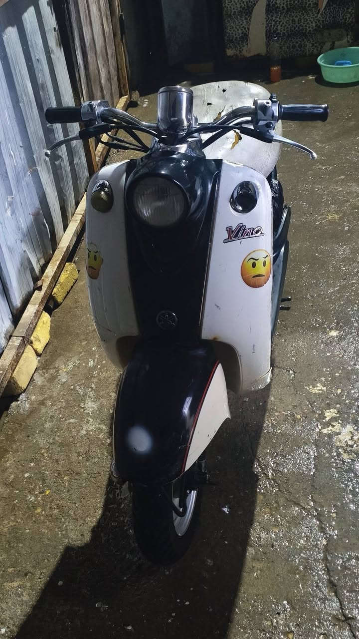 سلام عليكم دراجه مصريه للبيع 
نضافه فول كهرائيات شغاله 
سلف وهندر 
سعر 150
بس شراي يجي إذا مو شراي لا تعبني 
التواصل (***********)
