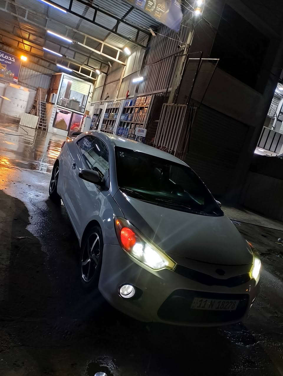 السلام عليكم
كيا فورتي 2014 كوبيه تك باب
رقم بغداد دولي هزه وسنويه وارقام جدد باسمي 
مكينه 2000 
سياره حادثه من أمريكا دعاميه اماميه فقط
وهنا سياره بيد بنيه نشخطت وطخات بسيطه نصبغ بيه 5 قطع صبغ بدون تبديل نفسهن صبغتهن ابيع حزام بس هي مو حزام 
ايرباكات كلهن شغالات
تكم قماره جنطه جاملغات خلفيه مابيهن شي 
لغود شواصي وحوض مكفولات 
كير ومكينه وصدر وتبريد وتدفئه جاهزات 
شاشه تيسلا طويله وكامره وحساس خلفي 
كامره اماميه وخلفيه مال تسجيل شارع
مري شفط اشاير بلمري 
3 انظمه قياده 
لايت زنون عالي ناصي 
تخم تاير ويل كب جديد 
صدر امامي خلفي جديد 
سياره جاهزه مابيه نقص 
مكانه بغداد الكرخ 
*********** 
السعر 85
