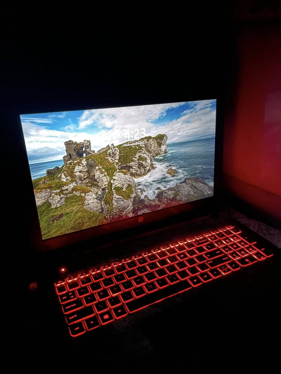 حاسبة HP نسخة خاصة star war
معالج i5 جيل سادس 

رام ٦ 

هارد 1T 

Windows 11pro 

خلي سعرك وبالعافية مكان بغداد


**إذا كنت صاحب هذا الإعلان وتريد حذفه لأي سبب، رجاءا أرسل رسالة إلى الدعم الفني**