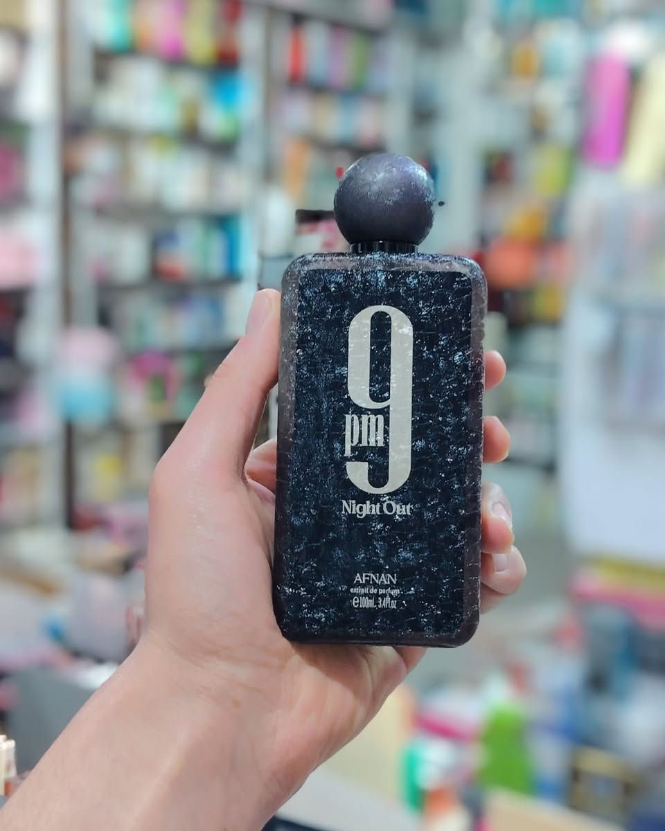 #كوزمتك_دانيال

يقدم لكم

إذا تبي عطر يلفت الانتباه من أول رشّة…
إذا تبي حضورك يبقى حتى بعد ما تمشي…
فـ هذا هو اختيارك 🔥
💎 ثبات عالي يدوم لساعات طويلة
💎 فوحان قوي يخليك محور المكان
💎 مزيج شرقي عصري يجمع بين الحلاوة والدفء والغموض
✨ مناسب للسهرات، المناسبات، واللحظات الخاصة
✨ عطر فخم للرجال والنساء يعكس القوة والجاذبية

#كوزمتك_دانيال #كوزمتك_هدى_بيوتي #كوزمتك_هدى_يوسف #كوزمتك_ايلول #كوزمتك_منير_الكعبي #كوزمتك_ايناس_شوب #كوزمتك_ريڤا_للعطور_مكياج_ملابس_نسائيه #كوزمتك_mk_حسام #كوزمتك_هاندا #كوزمتك_هلا_بيوتي 

للاستفسار مراسله الصفحه او الاتصال على الرقم 
***********

توجد خدمه توصيل داخل كربلاء وجميع المحافظات
