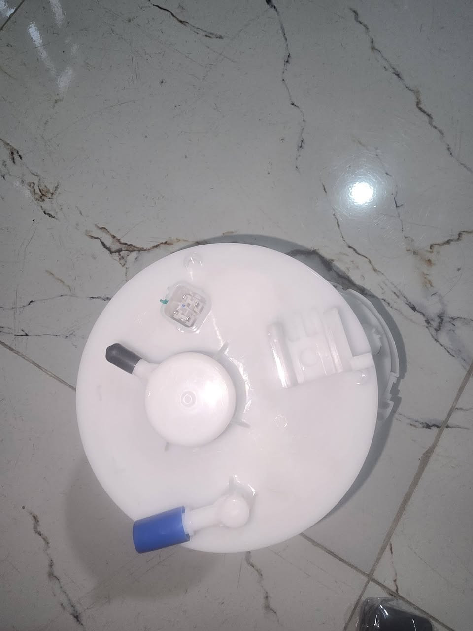 عبوه كامله مال اكسنت مضلع خليجي 40الف عنواني بصره للتصال ***********
