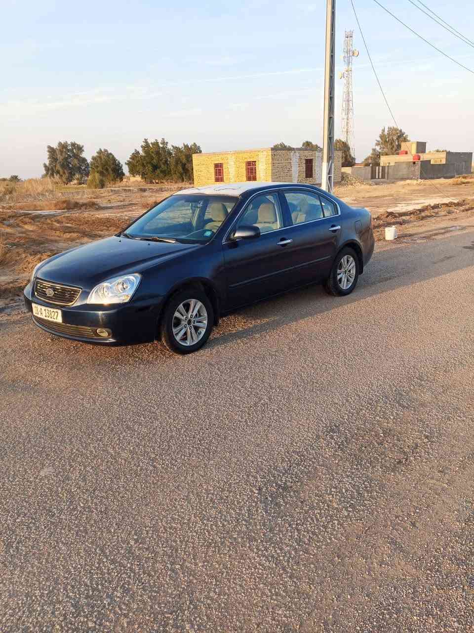 السلام عليكم كيا اوبتيما للبيع  وارد امريكي موديل 2007 محرك 2400 سياره جاهزه من كلشي رقم دولي السنويه لغايه 2031 السعر 86وبامجال مكان السياره بابل الشوملي اي استفسار الاتصال على الرقم ***********
