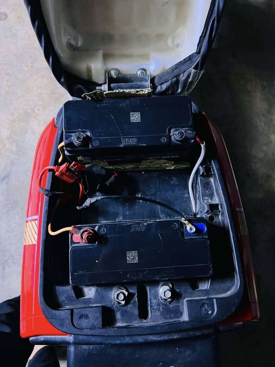 السلام عليكم باسكل شحن مستخدم بطاريات دبل ٥ مكاني العلم لاستفسار ***********
