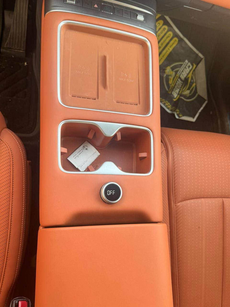 🔥Byd leopard 7 (ultra) 
 -Model 2025

5000k 
Al fabric 
Model 2025 
License 3 years 
مرور الهرم 
معاينه حدايق الاهرام
Byd altar

2.650M
رقم التواصل 01097584115


**إذا كنت صاحب هذا الإعلان وتريد حذفه لأي سبب، رجاءا أرسل رسالة إلى الدعم الفني**
