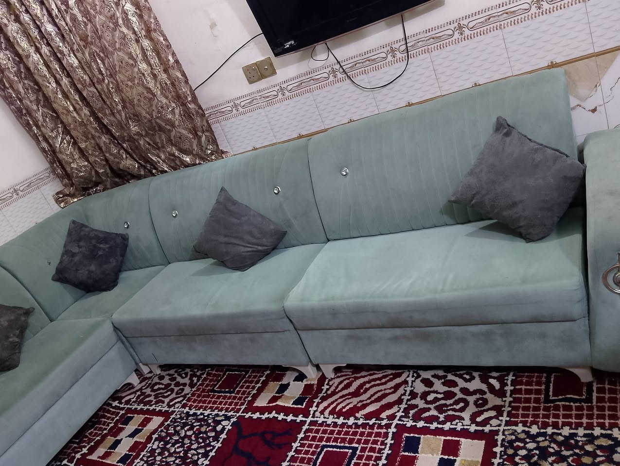 تخم ديوان كامل السعر 200 وبي مجال


**إذا كنت صاحب هذا الإعلان وتريد حذفه لأي سبب، رجاءا أرسل رسالة إلى الدعم الفني**