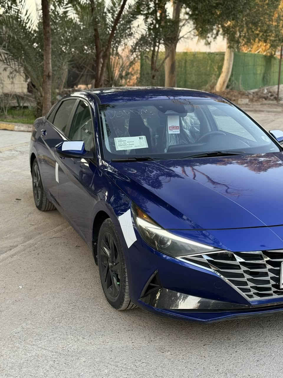 السلام عليكم حبايب 
مكان السياره بغداد زيونة
عارضها 152$ وبيها مجال بسيط للشراي 
رقم اربيل الجديد باسمي شرط التحويل سنويه جديده لغايه 2029

حادثها فقط نص البنيد كما موضح بالصور
وباقي السياره مكفوله من الصبغ والتبديل والبارد والشخوط شرط السونار 
مكينه وكير ممفتوحات شرط وضع الشركة

‏‭0775 158 4081
النترا 2022 لون ازرق بحري 
بدون دواخل ابد شاصي لغد مكفول 
تخم تاير جديد ادامه كامله جديده
مواصفات فول عده الفتحة 
رادارات 360 درجة 
تشغيل عن  ‏‎بـــ؏ـــد 
شاشه جبيرة 
تحكمات ستيرن 
لايت زنون 
تبريد مناخين 
توقف ذاتي 
تحديد مسار 
سياقة ذاتيه 
مكينه 2000 دوش 
ماشية 63مايل 
وباقي المواصفات المعروفة
