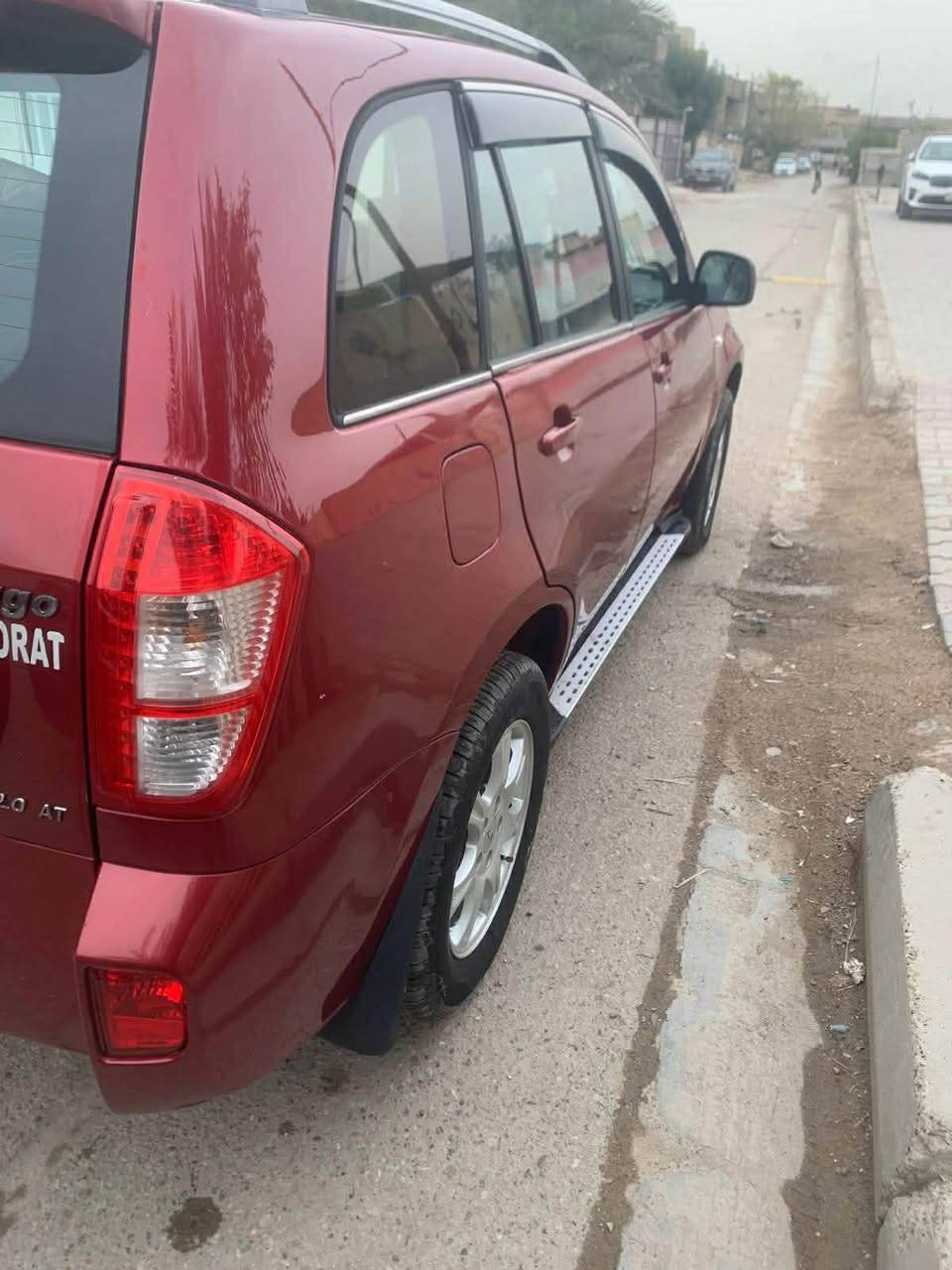 نوع السياره: تيكو 2014 
ميكانيكي 
ماشية: 34 الف حقيقي مخزنه حرفيا 
كفاله عامه من الحادث
 زيرو بمعنى الكلمة بدون فتح برغي واحد
 مكينه كير حداديه كلها على وضعية الشركة .
بيها شبه جراد بالقماره كلش بسيط & وتلكيط خياس صبغ اقل الربع بدون اي حادث .
رقم بغداد 
السياره بيع او مرواس حسب قناعه جهاز ع اخير حبايه ماذب عليه ربع فول لل اخير 
السعر خاص
للتواصل او استفسار خاص او اتصال
‭0777 767 4125‬ Singapore
