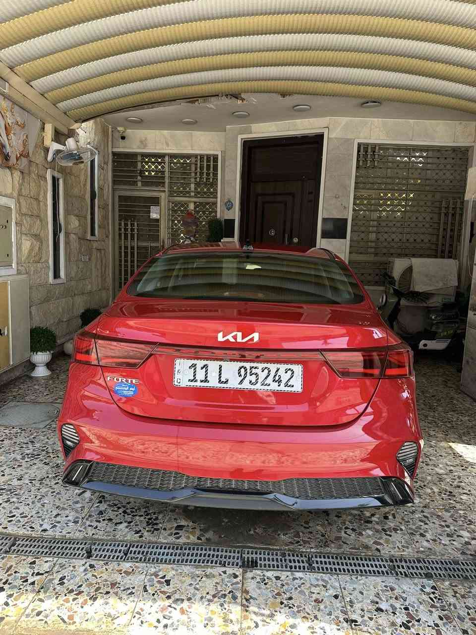 للبيع أو المراوس فورتي 2024 رقم بغداد بإسمي وارد أمريكي كندي حادثه جاملغ وربع البنيد صور حادثه مرفقه بالمنشور ماشيه ١٨ ألف مكاني بغداد ايرباك سستم مرجع كامل سعر ١٥٨ وبيها مجال ***********
