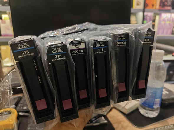 متوفر شي ايخص الحاسبة شلع ابيعهن انطي سعر بالعافية للاستفسار ***********
