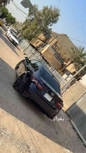 اعــلــى مــواصــفــات بالـكامـري XSE 1/1 بدون ايرباك 
‏Limited Edition
((((((((( لـلــبــيــع فــقــط))))))))) 
اسم السيارة : تويوتا كامري | Toyota Camry
سنة الصنع : 2021 
المسافة المقطوعة : 50km
حجم المحرك : V4 2500
ناقل الحركة اوتو 8 سرعات 
الـــمــواصــفــات : اعلى مواصفات بالكامري
1-السقف والتكم اسود بلاد مذكور بالسنوية
2-ثلاث وضعيات قيادة  : ECO/NORMAL/SPORT
3-السياره جديده 
4-السقف بانوراما كامل
5-تشغيل بصمة
6-تشغيل عن بعد
7-انارة ترحيب
8-دخول السيارة ذكي
9-شاشة عدادات كبيرة يتغير اللون مع وضع القيادة
10-جنطة الخلفية فتح بصمة
11-مقاعد تدفئة وتبريد
12-مقاعد تحكم كهرباء كامل
13-تبريد امامي منفصل السائق والراكب
14-تبريد خلفي قطعتين
15-داتا شو تحكم تشغلها او تطفيها
16-كامرات محيطية 360 5 كامرات امامية وخلفية وجانبية
17-شحن لاسلكي
18-حساسات اماميه وخلفية
19-اوتو بريك
20-سايد بريك بصمة
21-اوتو هولد
22-تحكم ستيرن جهتين كامل
23-نقط عمياء
24-رادار امامي
25-رادار خلفي
26-رادار جانبي
27-مرايا ذكية تعتيم ذاتي
28-اضاءة داخلية كامل LED ابيض
29-لايتات زينون بلادي
30-بلاجكتورات زينون بلادي
31-ليد داخلي مخفي ابواب ودشبول بلاد مع نيكل
32-منافذ شحن و AUX/USB
33-شاشة كبيرة JBL / ابل كار بلي / اندرويد اوتو /وخرائط 
‏MAP
34-خاصية الحفظ من الراديو
35-سستم صوت كامل وسماعات ماركة JBL 
36-دمام خلفي كبير JBL بلادي
37-شفتات ستيرن سبورت
تخم تايرات جديد اصلي صارله 15 يوم 

السيارة حلوة وبالحقيقة بعد احلى وكلها وضع شركة لايتات وحجر بيئة كله شركة وبلادي 
————————————————————————-
نوع الضرر جداً بسيط : 4 جاملغات بدون تبدلين او ايرباك

حادثها كلش خفيف بدون دواخل بدون ايرباك 
الــســعــر : 190 وبيها مجال 
***********
