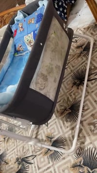 جرباية طفل • تكفي سنة • محتاجه تنظيف