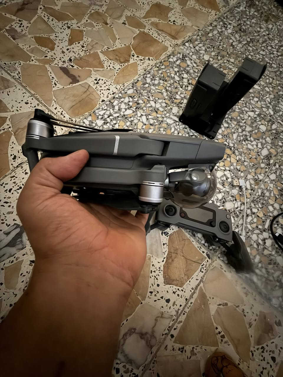 دي جي اي مافك تو زوم درون جديد مداخل صيانه
3 بطاريات كومبو شاحنه رباعيه كل تفاصيل ذاكرهن وصوره كدامك اي ستفسار خاص


**إذا كنت صاحب هذا الإعلان وتريد حذفه لأي سبب، رجاءا أرسل رسالة إلى الدعم الفني**