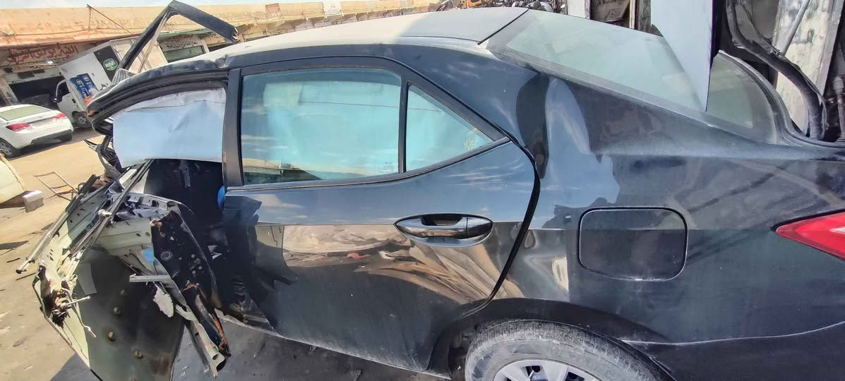 السلام عليكم اخوان السياره للبيع موديل 2016 لون اسود رقم دهوك انكليزي  سنويه الى 29 سعر 48 $ وبيه مجال السياره كدام العين اسيا وتساب***********
*********** Singapore
