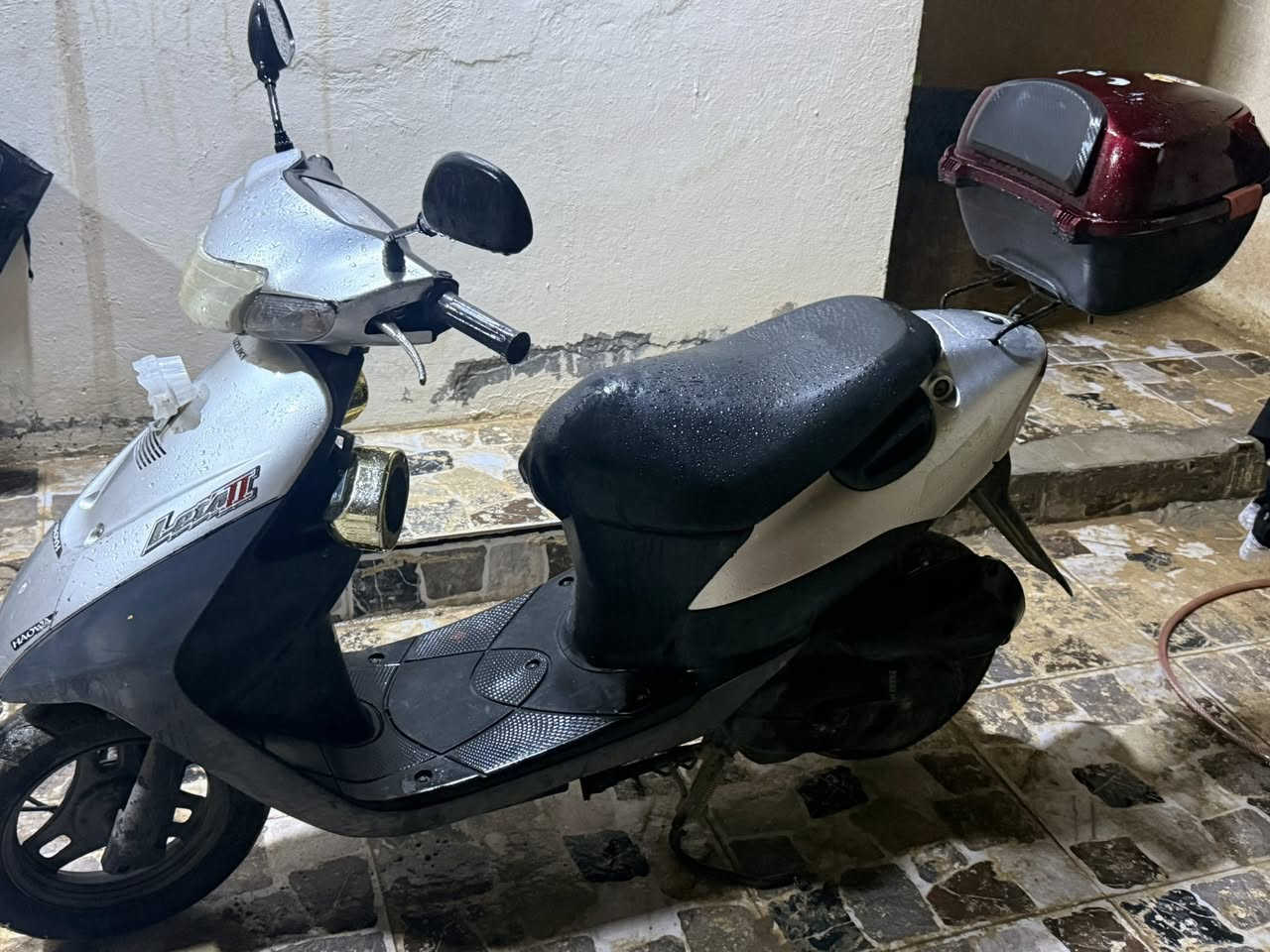 دراجة رمبة بلادي جديده جداً ماناقصها برغي للبيع بـ 450
***********
