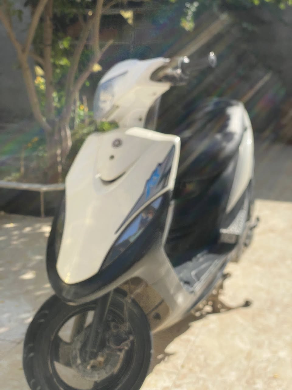 متاح  ..ماكس عدله
ماكس عدله دراجه مانقصها شي لايت اشاير عينه سلف هندر كله شغال 

الدراجه مكينتها مفتوحه مره وحده والدراجه خير من الله والنضافه مثل ماواضح بالتصوير وبالواقع احلا بعد 

مكاني بصره قضاء المدينه 

للتواصل    ***********

السعر ٦٥٠ وبيها مجال@
