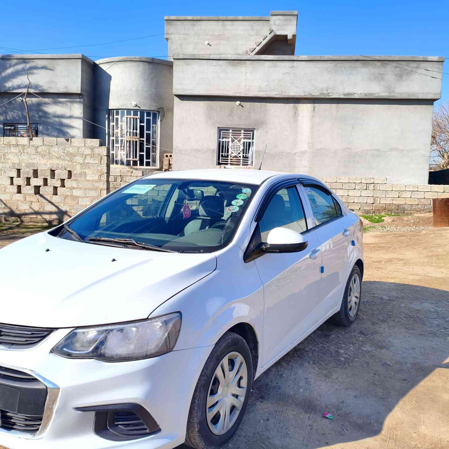 سلام عليكم
افيو موديل 2019 للبيع ومروس حسب قناعه سياره جديده وترهم بمقدمه زينه محرك كير اتوماتيك صدر تايرات تبريد سياره جديده (***********)
