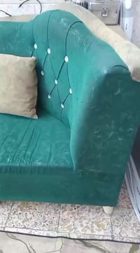 ديوان جدا نضيف شغل نجار وليس سوكي للبيع العنوان بغداد سبع ابكار السعر ...