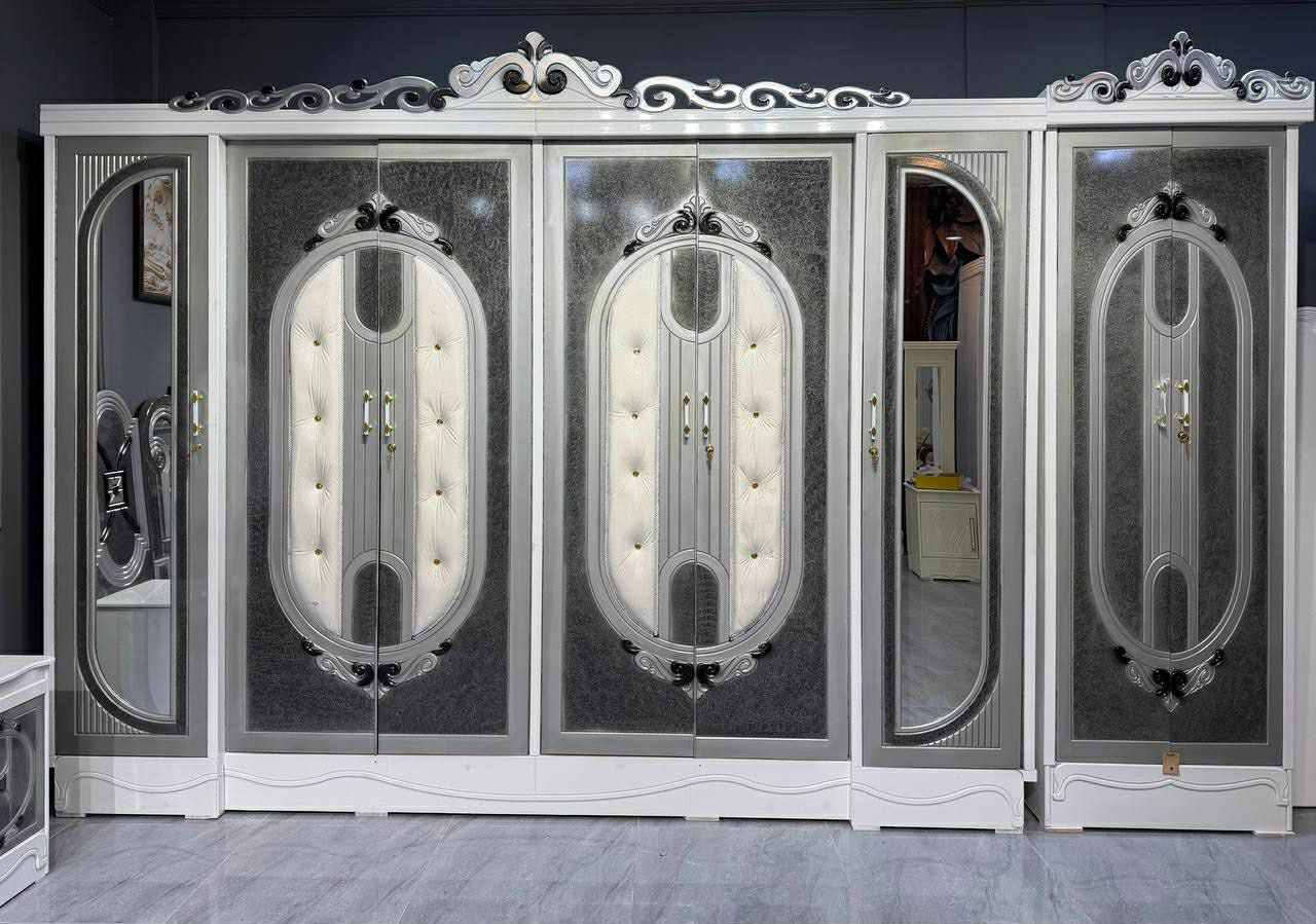 غرفة نوم تركي فخمه 
جديد ما مستعمل 
يوجد كل انحاء العراق بغداد 
السعر(590) الاستفسار خاص


**إذا كنت صاحب هذا الإعلان وتريد حذفه لأي سبب، رجاءا أرسل رسالة إلى الدعم الفني**