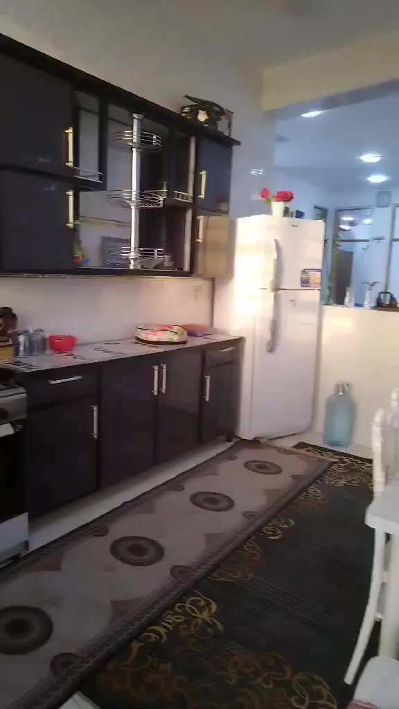 بيت مساحته 300متر كوت واسط شارع النفط قرب اسواق الصدرين بناء كوله طابوك والسقف صب كونكريت وبورسلين الارضيه بيت متعوب عليه السعر ٤٥وبي مجال


**إذا كنت صاحب هذا الإعلان وتريد حذفه لأي سبب، رجاءا أرسل رسالة إلى الدعم الفني**