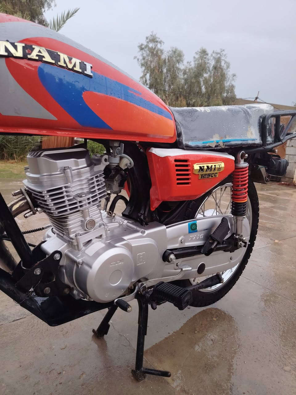 سلام عليكم دراجه نامه اصلي تعمير كله ٢٥ لبيع المكان دوانيه 
***********
