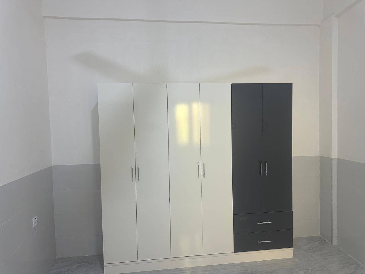 غرفة نوم جديده  + دوشك اصلي هديه = ٥٠٠ الف فقط
كوفي كورنر خشب تركي اصلي ب١٠٠ الف
تيبل لامب احمر خشب تركي ديكوري ب٥٠ الف
ميز طعام زجاج مع كراسي عدد ٢ ب٥٠ الف

العنوان الرمادي شارع فاكرة

 للأستفسار 
***********
