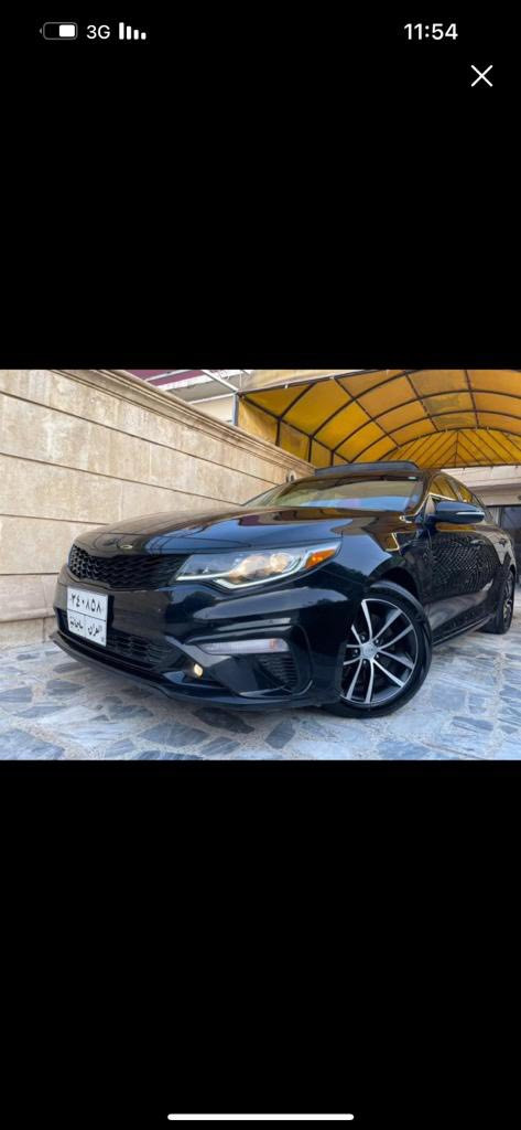 سلام عليكم
كيا اوبتما ٢٠١٩ 
وارد امريكي 
لون اسود ملكي 
للبيع فقط بدون مراوس 
سياره جاهزه وبدون اي نقص 

مواصفات السياره 
الداخل جلد احمر بلادي 
محرك  2400 دبل كزوز 
بنوراما 
رادار امامي

رادار جانبي
تحديد مسار
حساس خلفي
بريك ذاتي عند اقتراب من سياره قريبه 
فول تحكم ستيرن
ويل كب
شاشه اعطال
شاشه كبيره
لد نهاري
اشاير بالدعاميه
اشاير بالمري
ثلاث وضعيات قياده
‏Abs
بلوتوث اوكس
صندوك بصمهَ
مكان السيارة بغداد 
صور الحادث مرفقة مع الصور 
للاستفسار 
***********
السعر (138)وبيهة مجال بسيط

