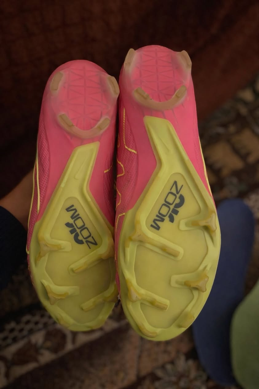 السلام عليكم لابجين ( حذاء  )
اسم الحذاء: Nike Zoom Mercurial Vapor 15

القياس :42.5 

العنوان الفلوجه حي نزال


**إذا كنت صاحب هذا الإعلان وتريد حذفه لأي سبب، رجاءا أرسل رسالة إلى الدعم الفني**