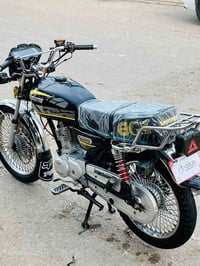 تايكر • ٢٤ • نضيفه