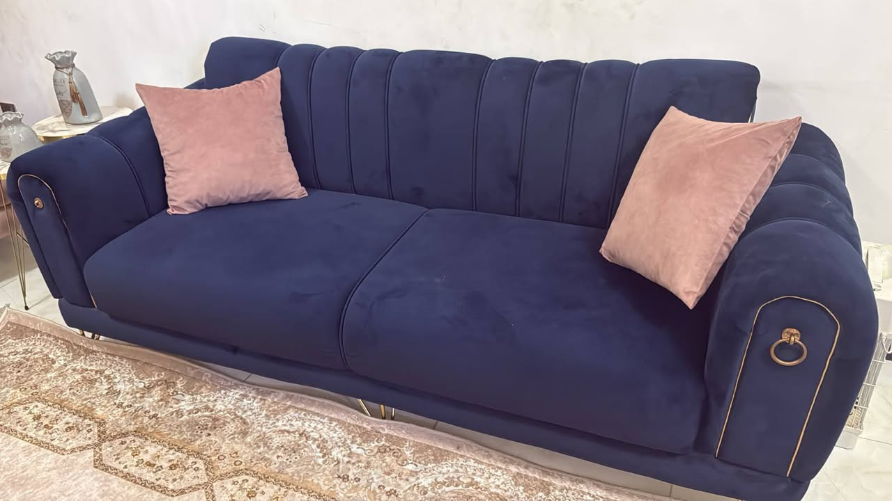 تخم اخو الجديد للبيع ب450 مكاني الدوره للاستفسار الاتصال ع الرقم ***********
