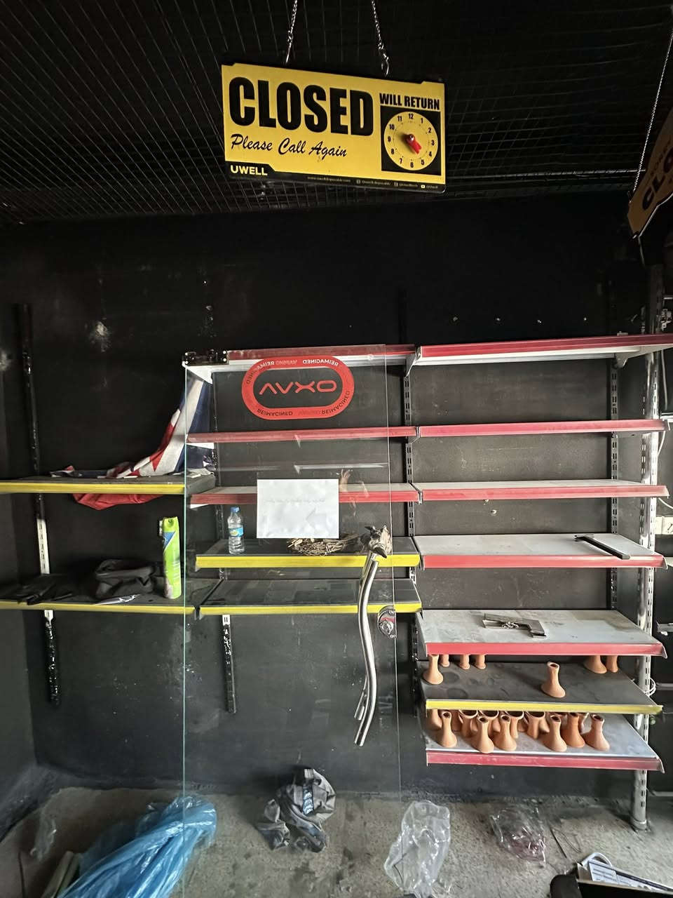 رفوف تركي 25*90 العدد 29 رف السعر 170 الف 
***********
