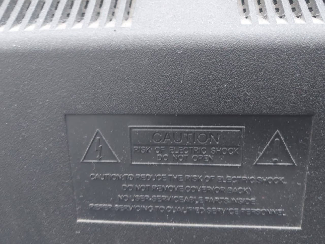 للبيع 
شاشه ماركة شينون حجم 55 جديده كولش استعمال قليل بيها نت وتفتح منصات وشاهد ويوتيوب ومتجر بلي كامل تطبيقات تنزل عليها مكاني بغداد ***********
