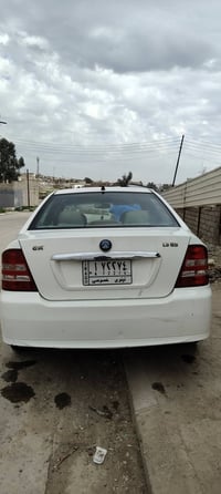 كصة قديمة بيها بوند فقط الباقي كله وضع شركة سياره نظيفة ما متعوبه وشرط...