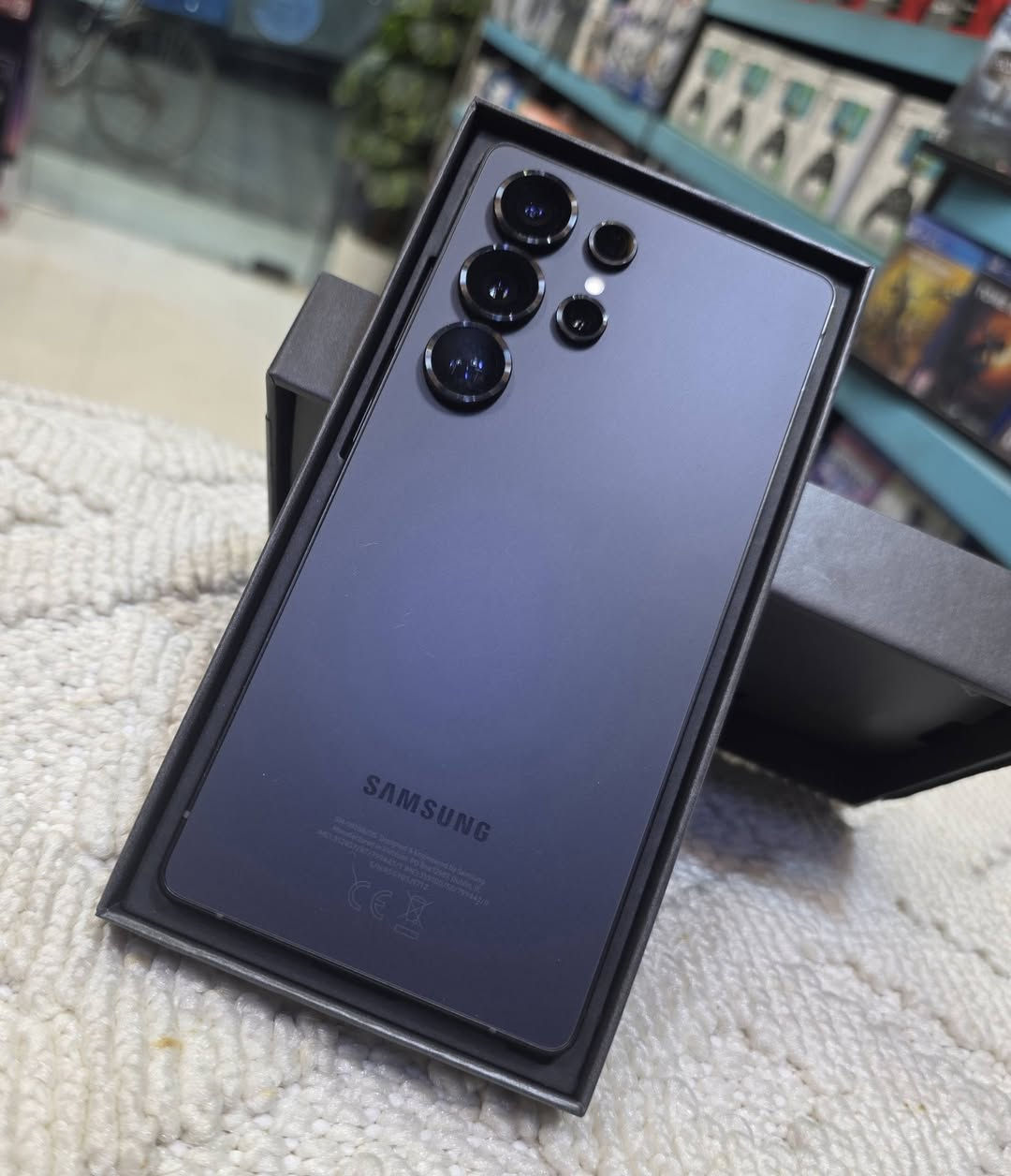 🔥 للبيع 🔥
📱 Samsung Galaxy S25 Ultra
🔹 اللون: أسود  فخم طافي 
🔹 الذاكرة: 256GB
✨ الحالة: شبه جديد (استخدام جدا نظيف )
✨ نظيف جداً بدون أي خدش أو عيب
✨ مكفول من كلشي
✨ مع كامل الملحقات الأصلية (غير مستخدمة) + الكرتون
📸 أداء جبار وكاميرا خرافية لعشاق التصوير
🚀 سرعة وسلاسة عالية تناسب الألعاب والاستخدام الثقيل
📍 الموقع: ( المدحتيه قرب فلكة الساعه ) 
📞 للتواصل: خاص أو اتصال ( *********** )
⚡️ جهاز حديث وبحالة الوكالة

👈👈 للطلب والاستفسار مراسلة الصفحة 👉👉
🌞🌞🌞 الشمس للألكترونيات والألعاب  🌞🌞🌞

PS5🔹️PS4🔹️PS3🔹️360🔹️XBOX🔹️PC🔹️
🎮 اجهزة العاب
🎧 اكسسوارات
📀 اقراص العاب
💸 بيع & شراء & مراوس
⚙️ صيانة جميع اجهزة الگيمنك والجويستك وال PC
💾 تنزيل الالعاب لكافة الاجهزة
ps3-ps4-xbox360-xbox series

🌞🌞🌞 تابع الصفحة لمعرفة أخر العروض 🌞🌞🌞

🕒 اوقات العمل يومياً من الساعة ال9 صباحا ولغاية الساعة 11 ليلاً

📲  واتساب - ***********  📞📞

     🚖🚖 يتوفر توصيل لجميع محافظات العراق 🚖

 عنوان المركز/ بابل الحمزه الغربي /قرب فلكة الساعه 
✔️ ✔️✔️ مجاور شاورما ابو العبد  ✔️✔️✔️👇👇 تابع الصفحة لمعرفة أخر العروض والتحديثات 👇👇
