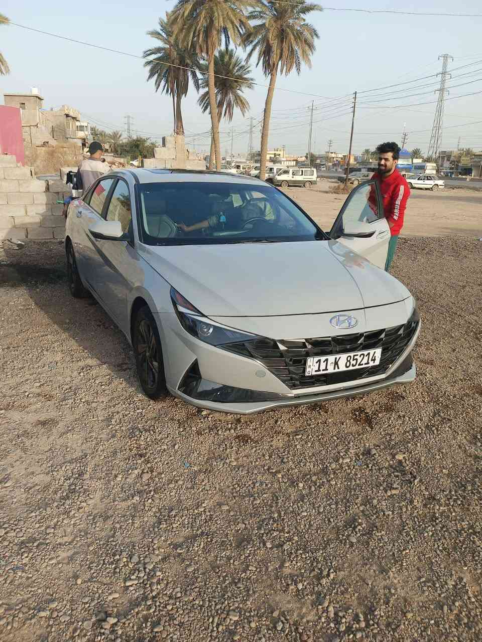 السلام عليكم النترا هايبرد 23
فول موصفات 1\1
توقيف ذاتي 
تحديد مسار 
تثبيت سرعة
حساسات جانبية 
حساسات خلفية
شاشة كبيرة
JTL
حادث بنيد بدون دواخل 
السعر 165$
وبيها مجال بسيط
رقم التلفون: ***********
