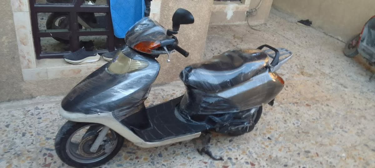 سلام عليكم درجه للبيع درجه مناقصها اي شي درجه جاهزه بس فقط بيهه كلجات تعبانه يعني درجه خير من الله :السعر 325 وبيهه مجال حق الجيه وني بل خدمه ؛هاذه رقمي :*********** مكاني بغداد الجديده شارع المسبح ♥️
