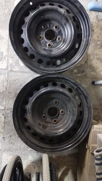 تخم ويل حجم 16  البيع  العنوان بغداد الجديده.  السعر 90 الف ‭0770 458 ...