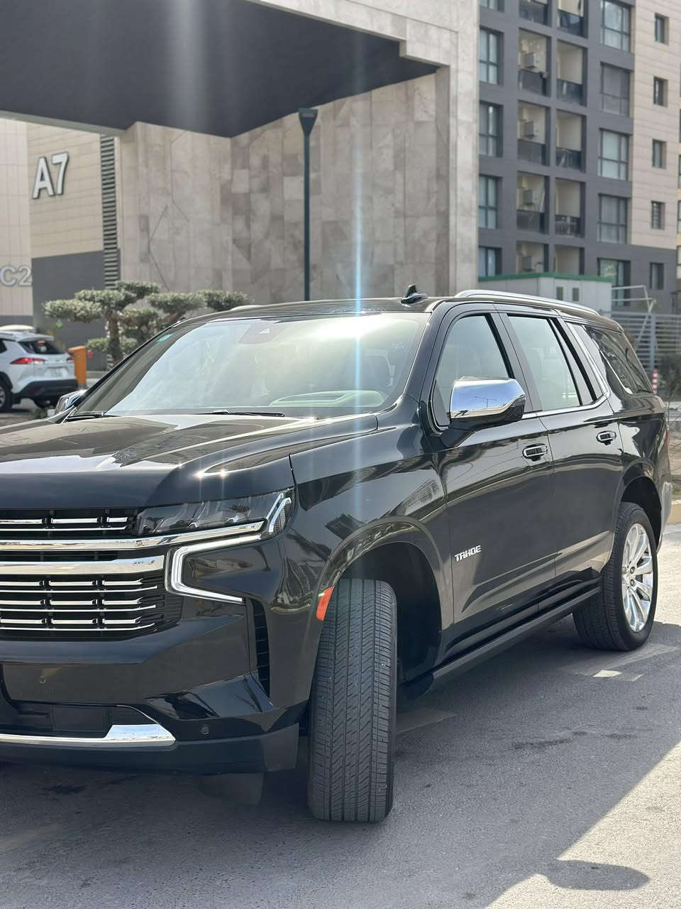 السلام عليكم للبيع تاهو 2024 برايمر خليجي وكالة  علامة سوداء ضوء القمر
ماشية 20 الف 

السيارة مكفوله مغلفه PPF 

المواصفات

محرك V8 / 5300

جكات 

بصمة ابواب 

داته شو 

دوس كهرباء 

ثلاجه وسطيه

حساسات اماميه خلفيه 

رادار امامي 

مانع تصادم 

تحديد مسار 

رادرات جانبيه

كامره خلفيه دواره

ثلاث قطع تبريد 

شاشه اعطال

تحكمات ستيرن 

كرسي كهرباء 

تشغيل عن بعد

وهوايه مواصفات بالبرايمر 

مكان السيارة بغداد ❤️

السعر64 

للاتصال// ***********
