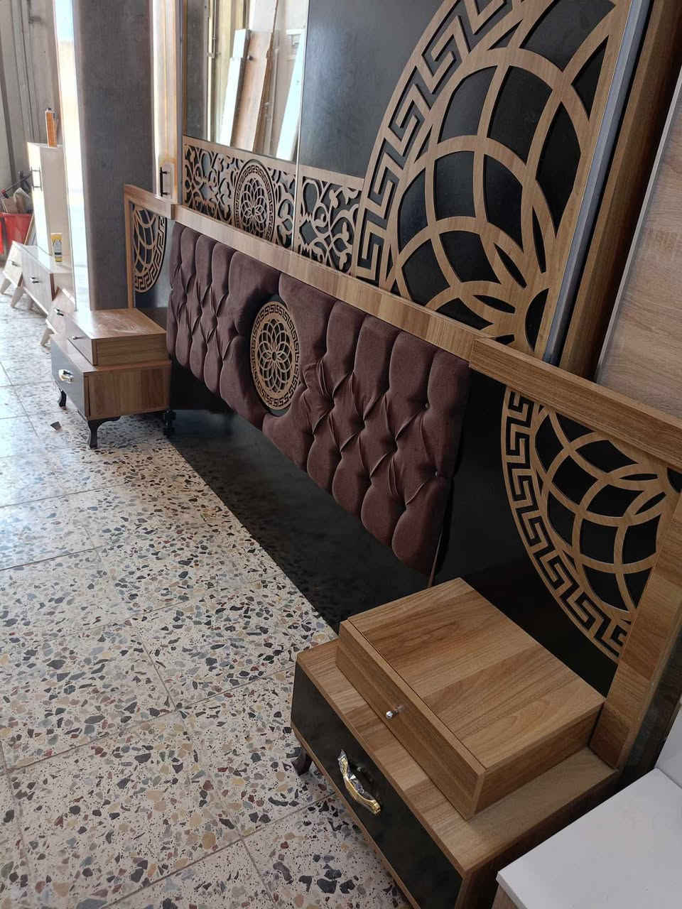 غرفة تركي 🇹🇷 مستخدام 5 قطع  ✨✨
نضافه 90 💯
سلايت  💖
السعر 400💖💸
مع شد🪛 ونقل 🚚  مجاني  داخل بغداد  محافظات بكروه


**إذا كنت صاحب هذا الإعلان وتريد حذفه لأي سبب، رجاءا أرسل رسالة إلى الدعم الفني**