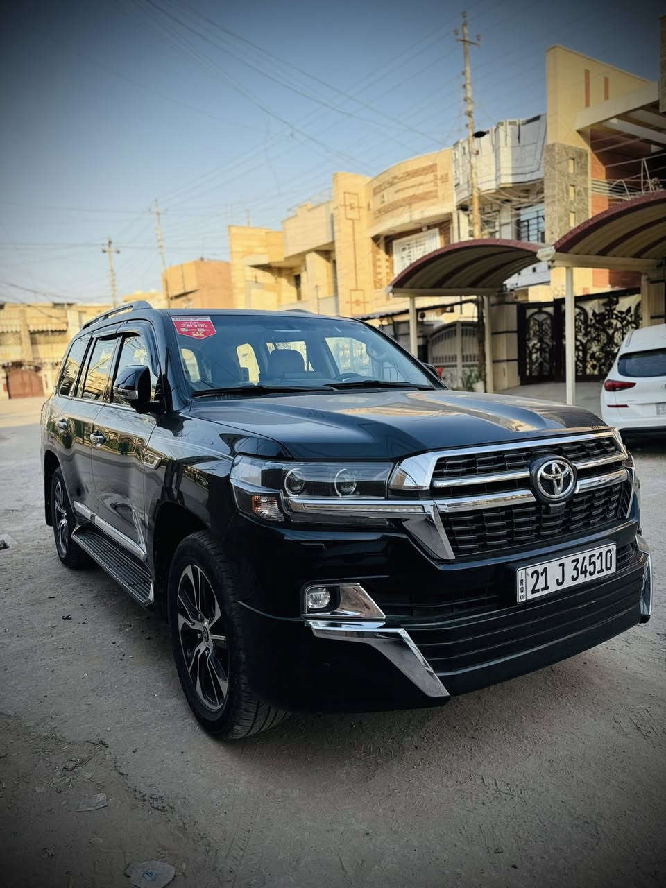 سلام عليكم
تويوتا لاندكروز موديل 2021
كفاله عامه و كامله من كل النواحي
رقم سليمانية بأسمي تحويل ثاني يوم 
سنويه هزه جديد 2030
ماشي Km.58000
محرك V8.4600
ساز
تشغيل عند بعد 
مري شفط
٨ ايرباك
مثبت سرعه 
٣ شاشات
كشنات كهرباء 
تبريد ٣ قطع
صندوق كهرباء
5 كامرات
فتحة سقف
 دخول ذكي
لايتات LED
محرك كير واير بشرط مامفتوح 
سيارة حيل نظيفة كلشي عل بلاد جديد 
سنوية هزة كلشي جديد مدفوع لـ
باسمي السنوية بشرط تحويل وغرامـة
سيارة مابيـها دينار مصرف كامل من كل نواحي
الرقم 
***********
*********** 
واتساب متوفر
