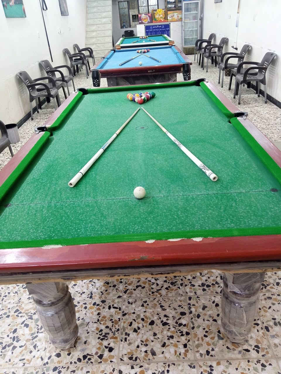سلام عليكم عندي قاعه كامله  للبيع بس الغراض فقط 3ميوزه بليارد نضيفات هنه ولحقاتتهن+شاشه حجم 65جديده بلكارتون حديثه استعمال قليل وصل ضمان +اريل قنوات الرابعه+منضومه انترنت ويواسبي كامل +نراكيل هنه ولحقاتهن عدد 20+ميز دومنه عدد6+كراسي عدد28نوعيه زينه+طبلات عدد 6+دومنه عدد 8+طاولي عدد 2+ورق عدد 6+صور جداريه عدد 4+طباخ كامل+عربانه لبلبي مرتبه وتصلح للعصائر بيه اناره كامله +عارضة مشروبات شغاله وشعندي غراض نواعم انطيهم وياهن اخوان ابيع شلع مابيع مفرد الي يريد يفتح قاعه جديد تفيده الغرض احن ميشتري جديد وتكلفه والرزق على الله والسعراتصل اوببك خير وتدلل وهذا رقمي ***********  بي واتساب مكان بغداد التاجي سبع البور  واسف على الإطالة وهذا رقمي الثاني ***********
