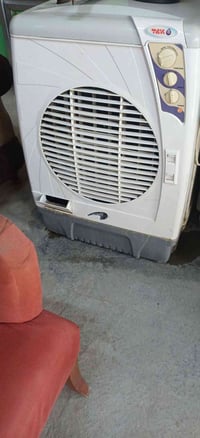 كنفره • وياها ميزه • أثاث