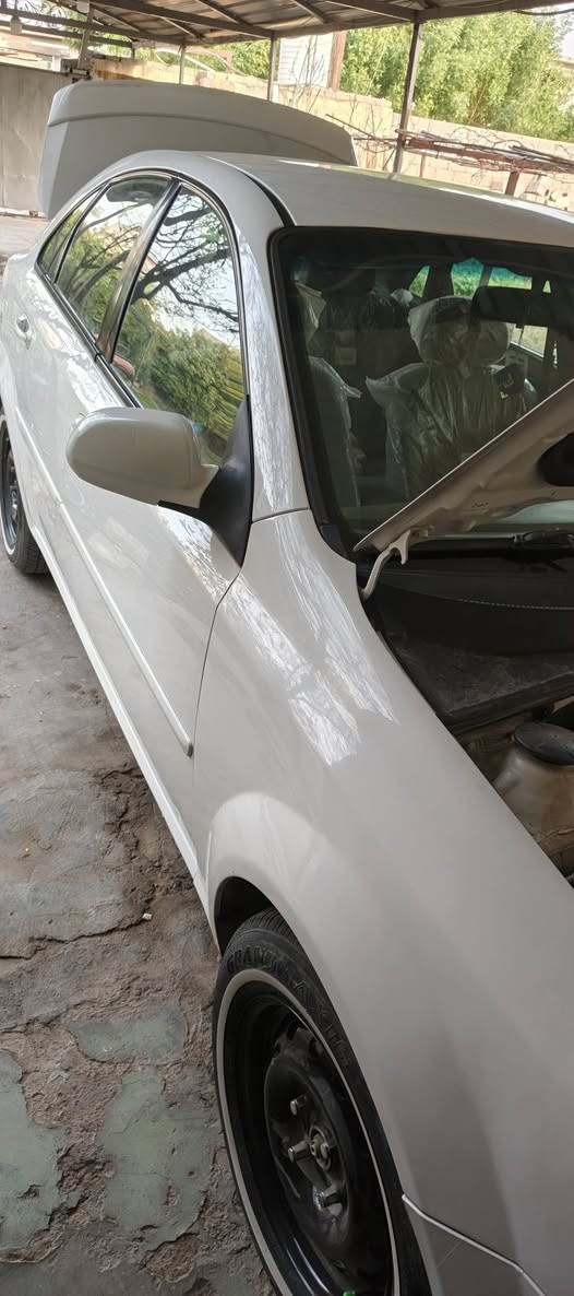 سلام عليكم اوبترا موديل ١٠ السيارة حسب مموضح خير من الله السونار موجود سنوية باسمي قبل اسبوع كملتها هزة صار اسبوع من سويتها رقم سليمانية شركة عامة السيارة تبريد صدر كلشي كامل كامرة إنارة سعر  ٨١ و بيها مجال بيها بس خشم البجم بنيد مبدل و جاملغ واحد مبدل و واحد مصبوغ 
***********
