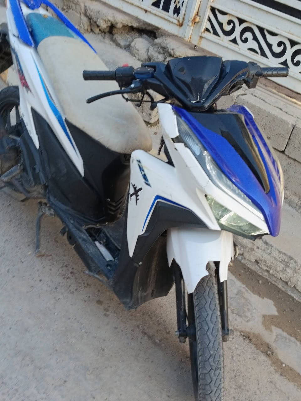 سلام عليكم
دراجه GTS
موديل 2024
كلها شغاله 
نضيفه فقط بيه خيط بخار
سعرها 150
مكاني فلوجه


**إذا كنت صاحب هذا الإعلان وتريد حذفه لأي سبب، رجاءا أرسل رسالة إلى الدعم الفني**
