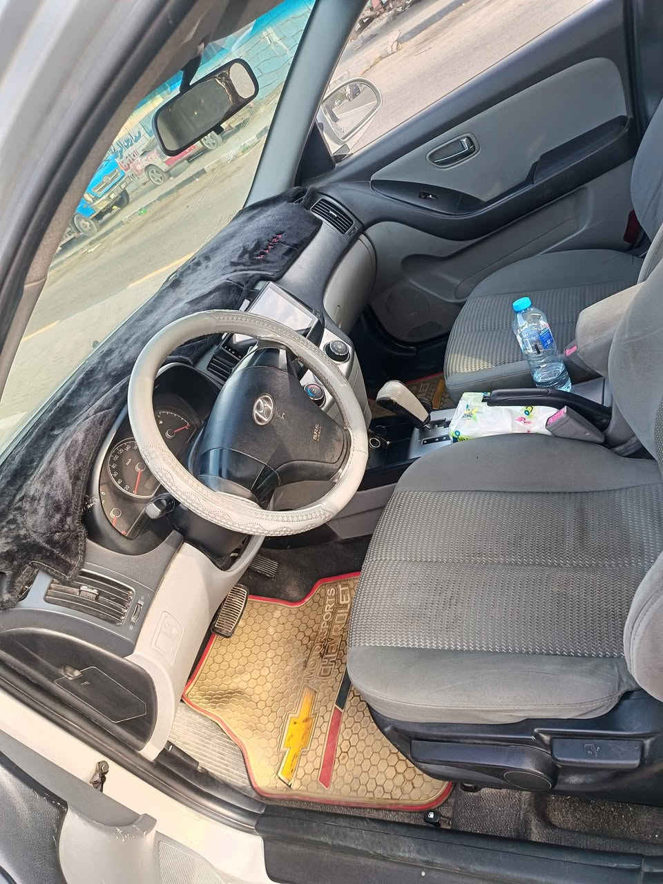 السلام عليكم النتره صابونه مديل 10 ادوات السياره جديده منه كلمه متومه رقم طبق الاصل السعر 40 وبيه مجال العنوان البصره حي الحسين الهاتف *********** البصرة, العراق
