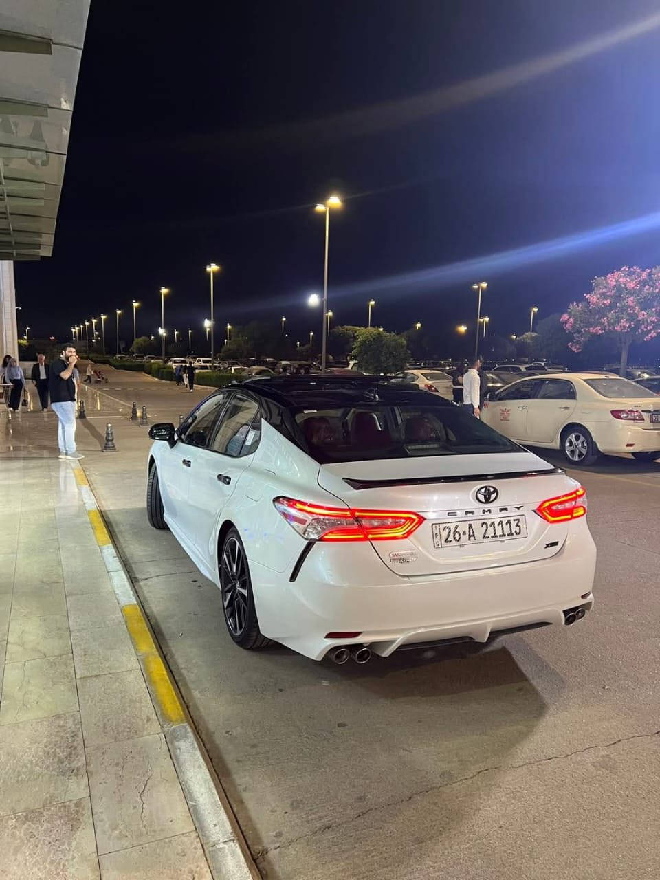 للبيع: تويوتا كامري2020 xse
فول مواصفات محرك 4 /2500 

رقم صلاح الدين دولي بسمي تحويل مباشر

فول مواصفات + 
فتحة سقف بانوراما
داخل احمر 
بصمة تشغيل 
السيارة بدون ضرر بيها مكانين بسيط بارد
وصور موجوده بالمنشور
---
السيارة جاهزة بالكامل، ما تحتاج أي صرف 
مكان السيارة كركوك 
للأستفسار رقم صاحب سيارة *********** /
***********
لاتدخل خاص رجاءً مكلف بالنشر صاحبها غير متواجد ع فيس
