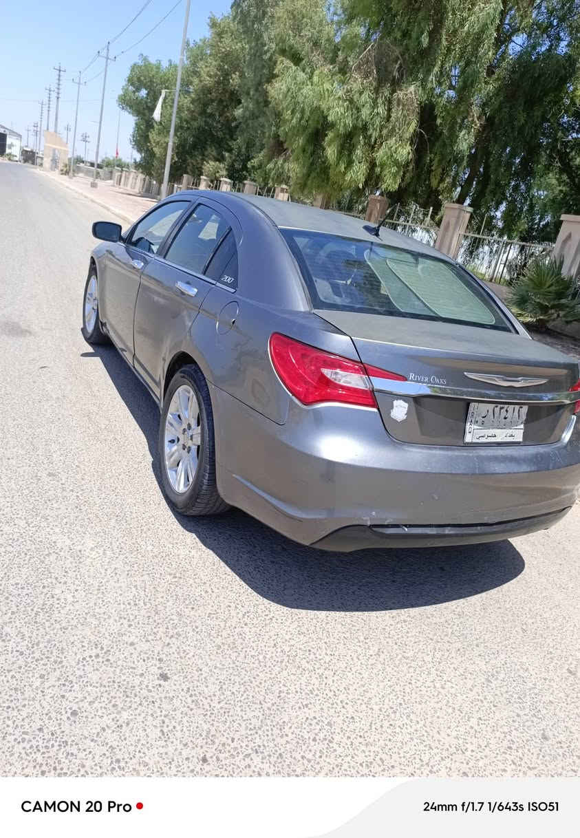 سي 200
موديل 13
محرك 2400
رقم بغداد صاحبها بالبصرة
السياره بدون ضربه
تايرات نضيفه
حداده زينه
كهربائيات كلها شغاله 
التبريد نقص وجه كمبريسر
البصرة القرنه
السعر 57
***********
