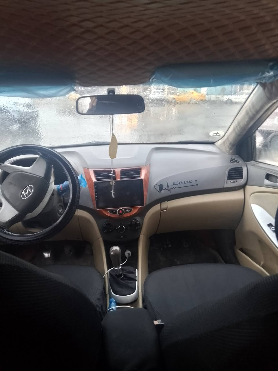 اكسنت موديل 12محرك 16كير عادي رقم احمر صدامي نينوى صاحبها متوفي بيها واحد قاصر السعر 60 قفل بدون معامله عليها هيأ علمشتري لتواصل ***********
